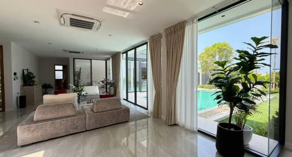 Haus zur Miete und zum Kauf mit 3 Zimmer in Bang Lamung, Chonburi