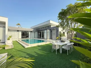 For rent and for sale 3 bedrooms house in Bang Lamung, Chonburi