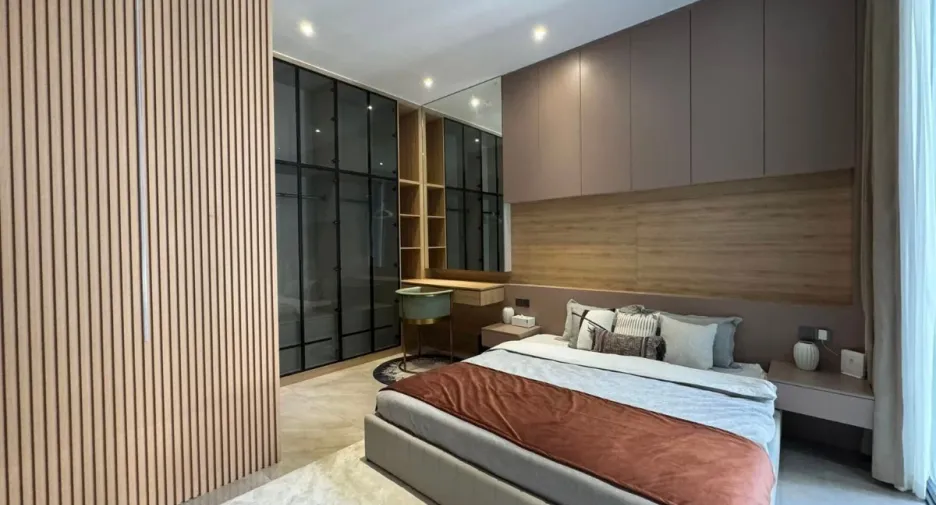 Casa en venta de 6 habitaciones en Bang Lamung, Chonburi