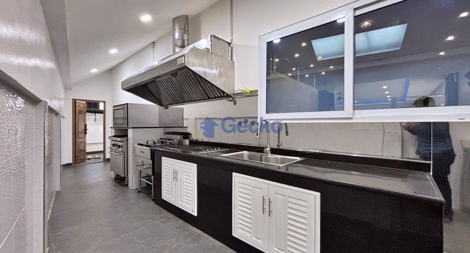 ขาย 5 ห้องนอน บ้านเดี่ยว ใน บางละมุง, ชลบุรี