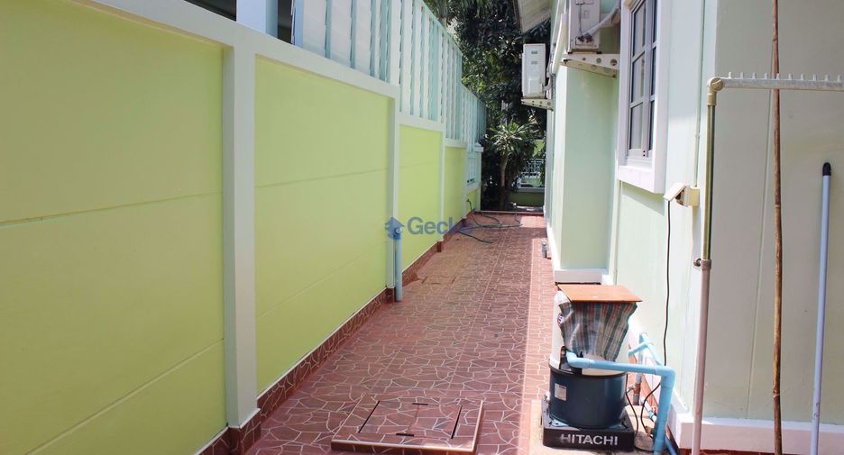 For rent 3 bedrooms house in Bang Lamung, Chonburi