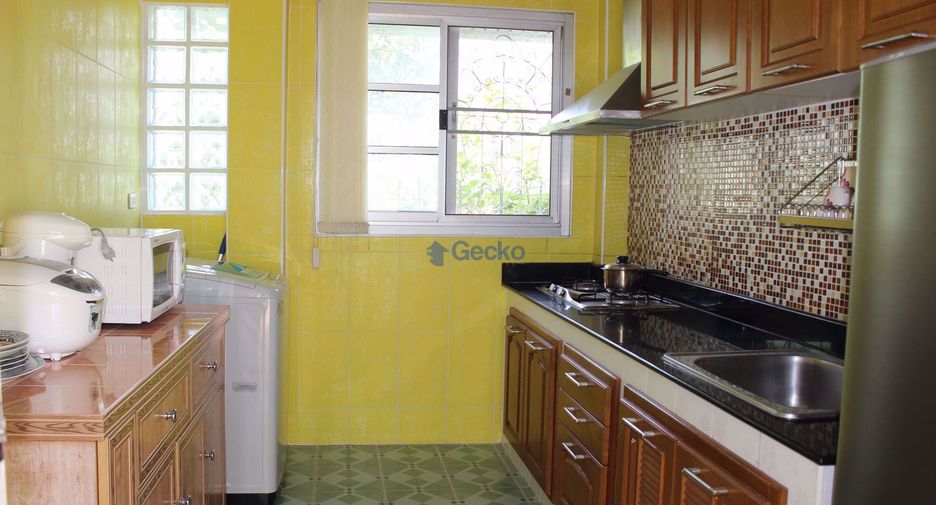 For rent 3 bedrooms house in Bang Lamung, Chonburi
