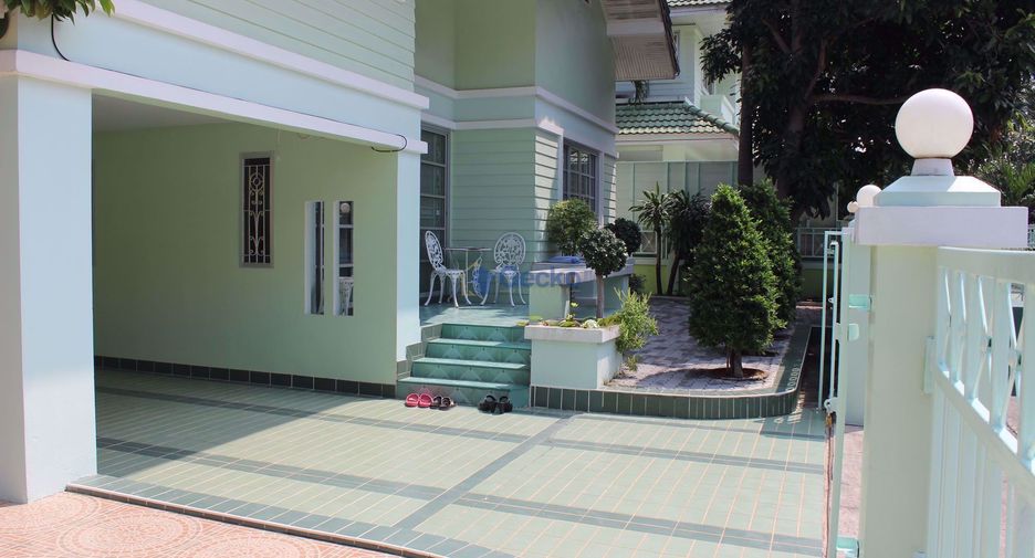 For rent 3 bedrooms house in Bang Lamung, Chonburi