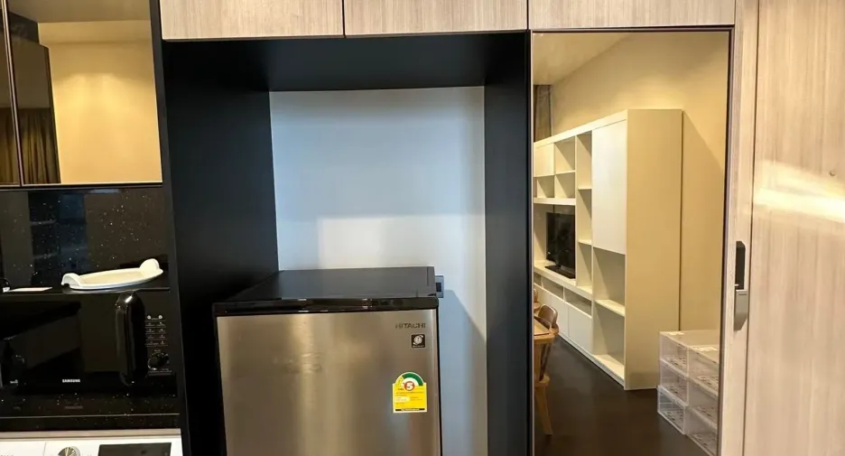 Wohnung zur Miete mit 2 Zimmer in Pathum Wan, Bangkok