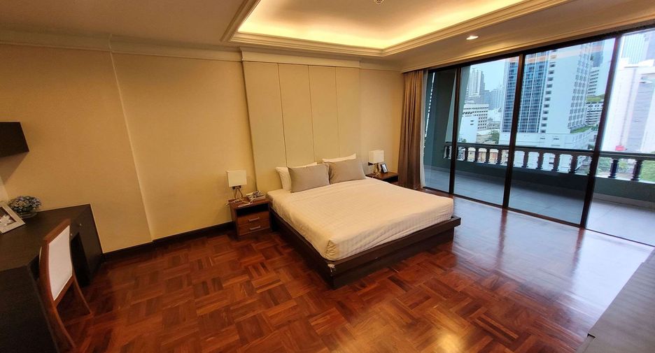 Wohnung zur Miete mit 4 Zimmer in Pathum Wan, Bangkok