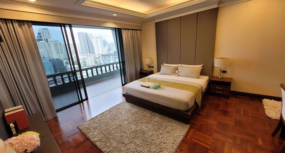 Wohnung zur Miete mit 4 Zimmer in Pathum Wan, Bangkok