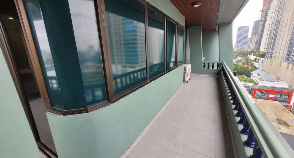 Wohnung zur Miete mit 4 Zimmer in Pathum Wan, Bangkok