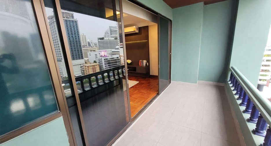 Wohnung zur Miete mit 4 Zimmer in Pathum Wan, Bangkok