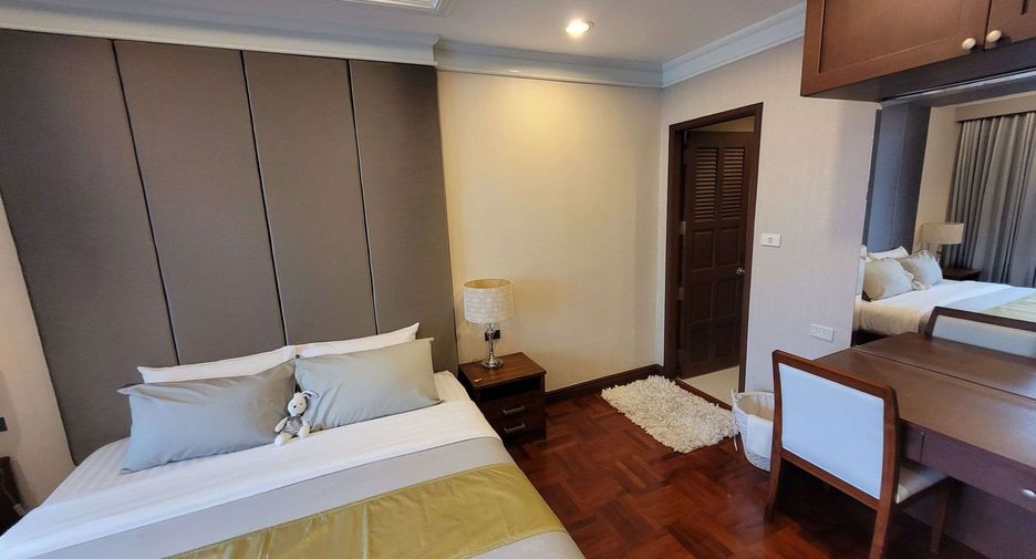 Wohnung zur Miete mit 4 Zimmer in Pathum Wan, Bangkok
