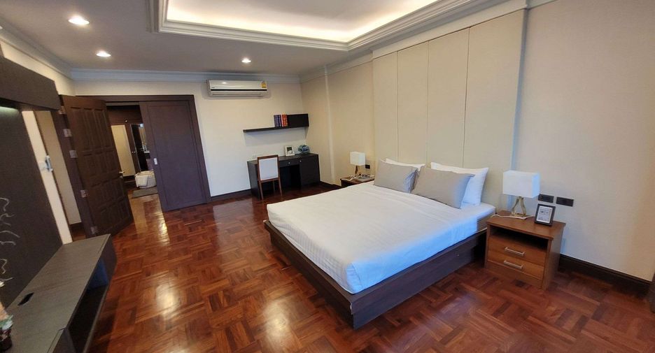 Wohnung zur Miete mit 4 Zimmer in Pathum Wan, Bangkok