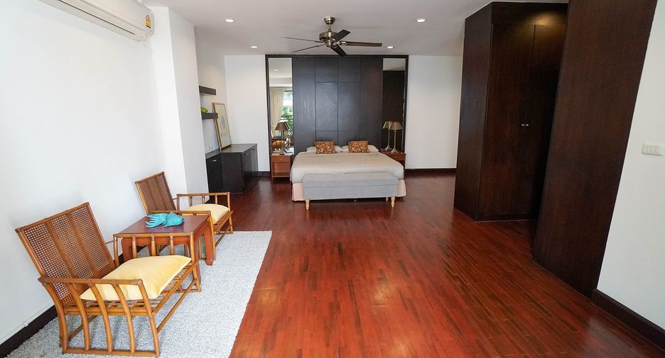 ให้เช่า 4 ห้องนอน คอนโด ใน วัฒนา, กรุงเทพฯ