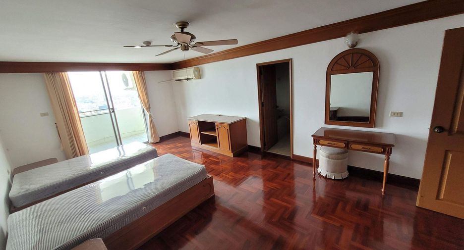 ให้เช่า 5 ห้องนอน คอนโด ใน วัฒนา, กรุงเทพฯ