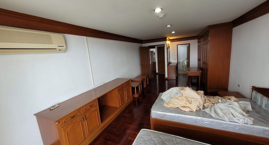 ให้เช่า 5 ห้องนอน คอนโด ใน วัฒนา, กรุงเทพฯ