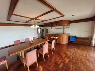ให้เช่า 5 ห้องนอน คอนโด ใน วัฒนา, กรุงเทพฯ