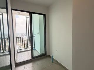 For sale studio condo in Chom Thong, Bangkok
