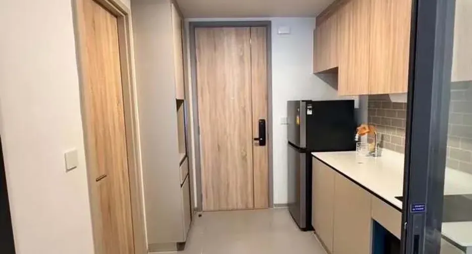 For rent 1 bed condo in Ratchathewi, Bangkok
