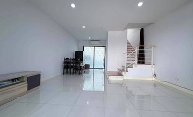 For rent 3 bedrooms house in Phra Pradaeng, Samut Prakan
