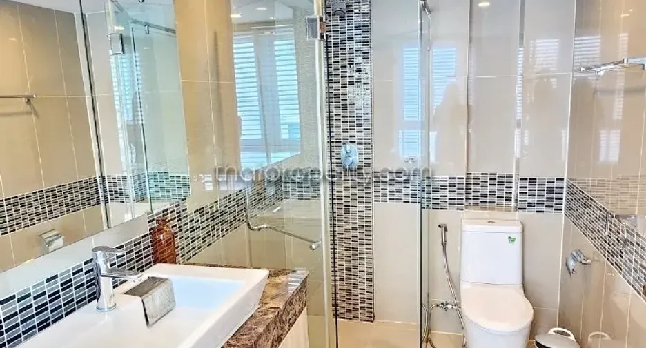For rent and for sale 2 bedrooms condo in Bang Lamung, Chonburi