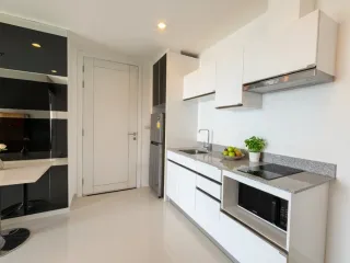 For sale 1 bed condo in Bang Lamung, Chonburi