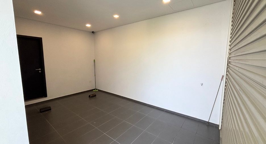 For sale 3 bedrooms house in Bang Lamung, Chonburi
