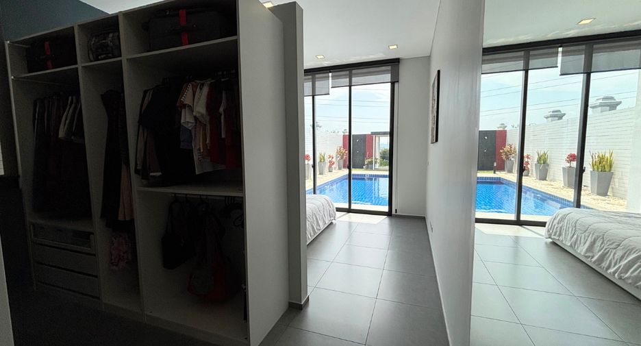 For sale 3 bedrooms house in Bang Lamung, Chonburi