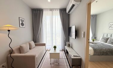 Condo en alquiler de 1 habitaciones en Bang Na, Bangkok