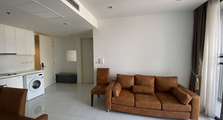 For rent 2 bedrooms condo in Sathon, Bangkok