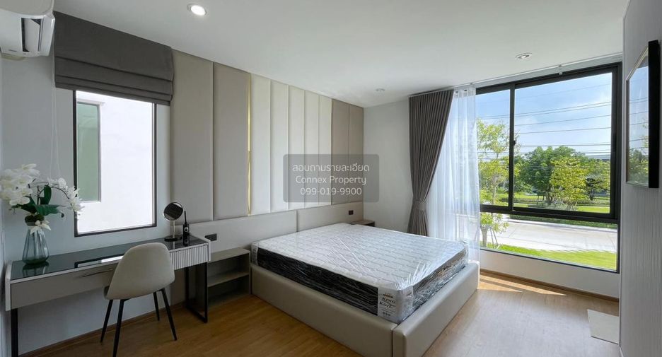 For rent 3 bedrooms townhouse in Bang Phli, Samut Prakan