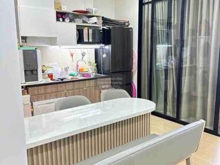 Wohnung zur Miete mit 1 Zimmer in Khlong San, Bangkok