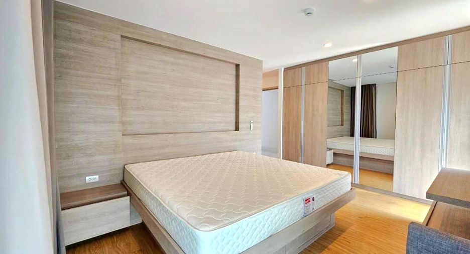 ให้เช่า 3 ห้องนอน คอนโด ใน วัฒนา, กรุงเทพฯ