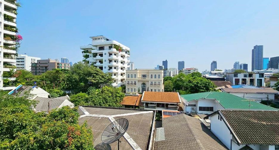 ให้เช่า 3 ห้องนอน คอนโด ใน วัฒนา, กรุงเทพฯ
