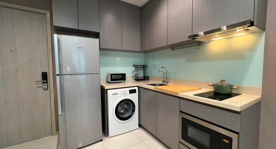 Wohnung zur Miete mit 2 Zimmer in Khlong Toei, Bangkok