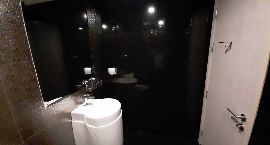 Wohnung zur Miete und zum Kauf mit 2 Zimmer in Khlong Toei, Bangkok