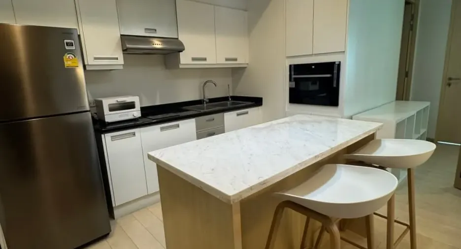 Wohnung zum Kauf und zur Miete mit 4 Zimmer in Sathon, Bangkok