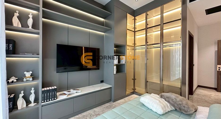 For sale 4 bedrooms house in Bang Lamung, Chonburi