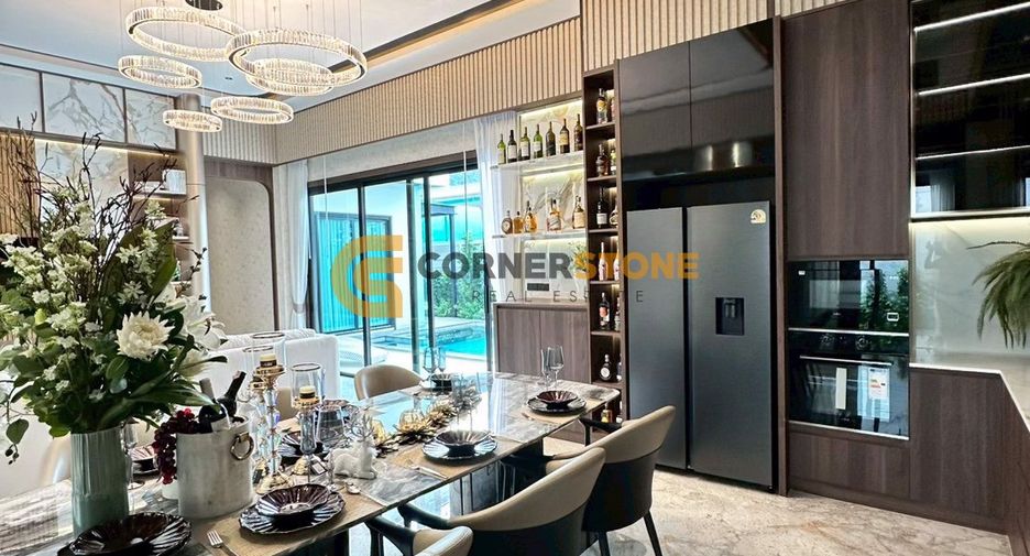 For sale 4 bedrooms house in Bang Lamung, Chonburi