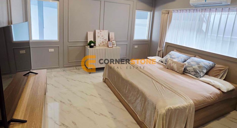 Casa en venta de 4 habitaciones en Bang Lamung, Chonburi
