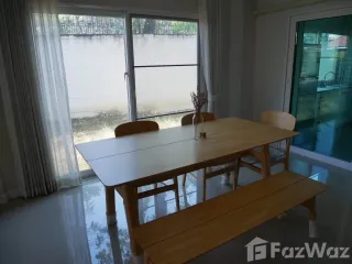 出售 4 卧室 独立屋 在 Mueang Chiang Mai, Chiang Mai