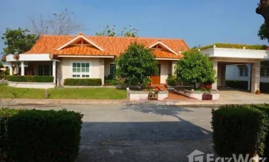 Продажа 4 спальни дом в Клаенг, Районг