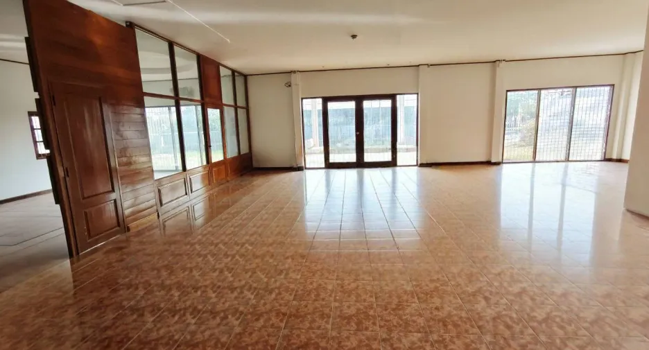 For sale studio house in Mueang Phrae, Phrae