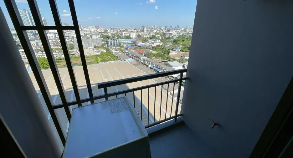 出售 公寓 公寓 在 Phra Pradaeng, Samut Prakan