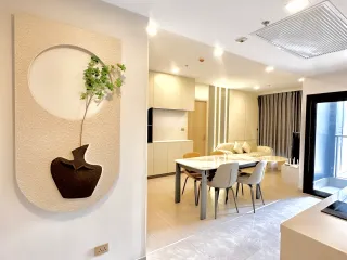 出租 2 卧室 公寓 在 Huai Khwang, 曼谷