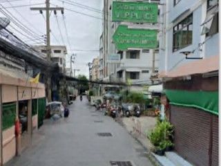 Gewerbefläche zur Miete in Huai Khwang, Bangkok