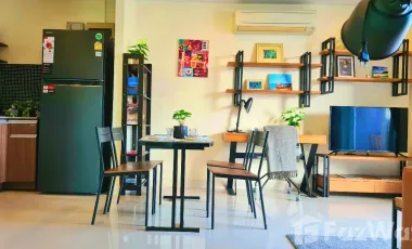 À vendre et à louer 2 chambres condo à Bang Rak, Bangkok