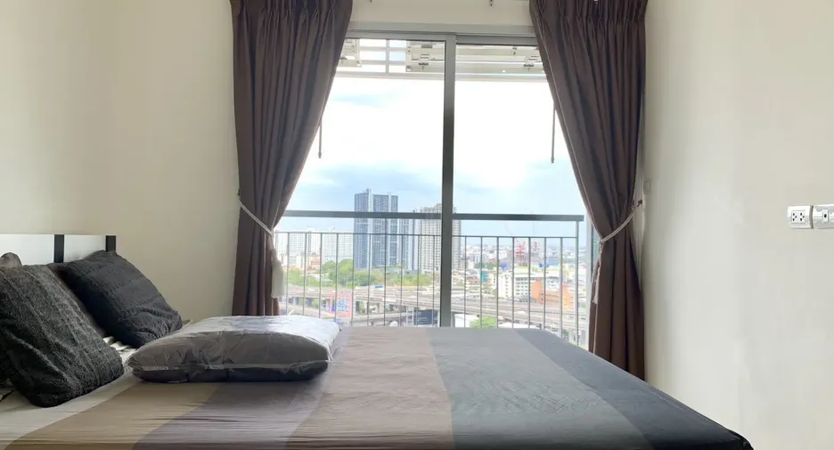 For rent 1 bed condo in Khlong Toei, Bangkok