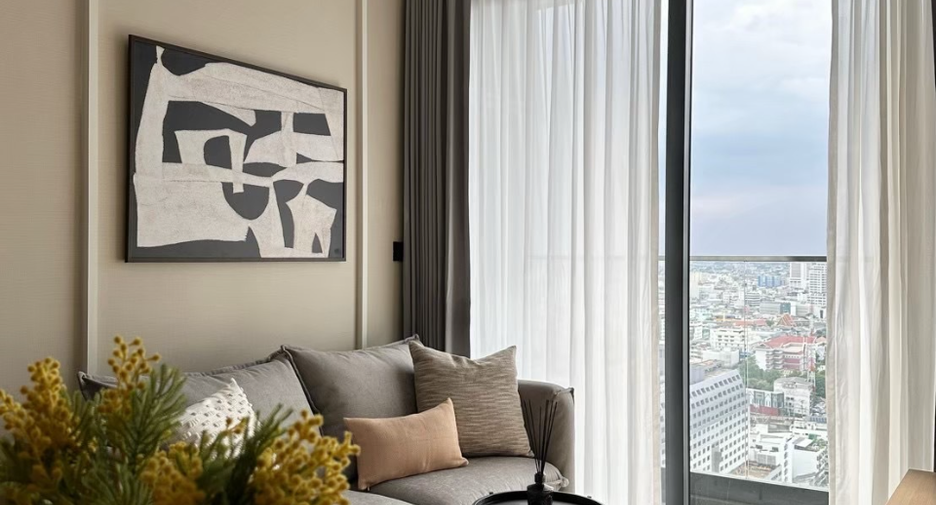 For rent 1 bed condo in Pathum Wan, Bangkok