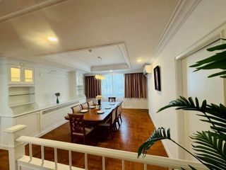 For rent 4 bedrooms condo in Watthana, Bangkok