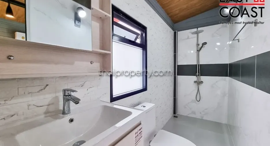 For rent and for sale 3 bedrooms house in Bang Lamung, Chonburi