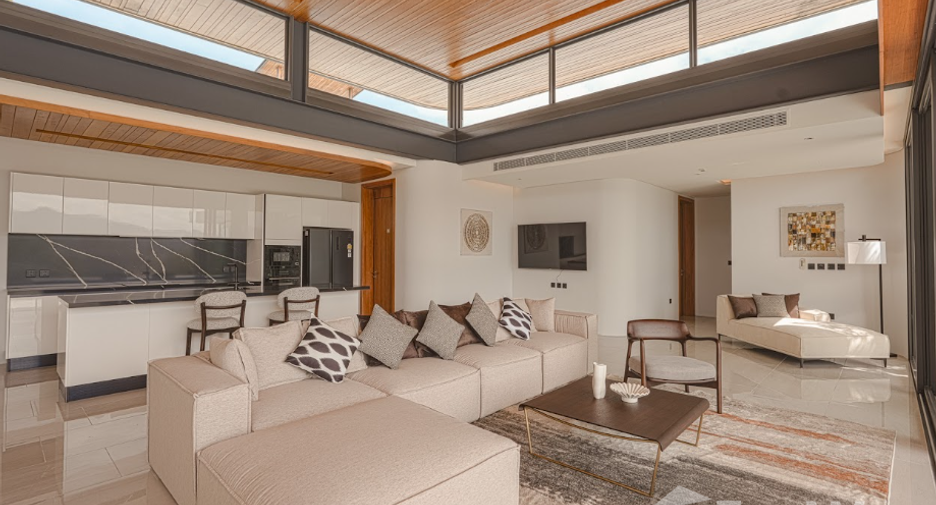 For rent 4 bedrooms villa in Thalang, Phuket