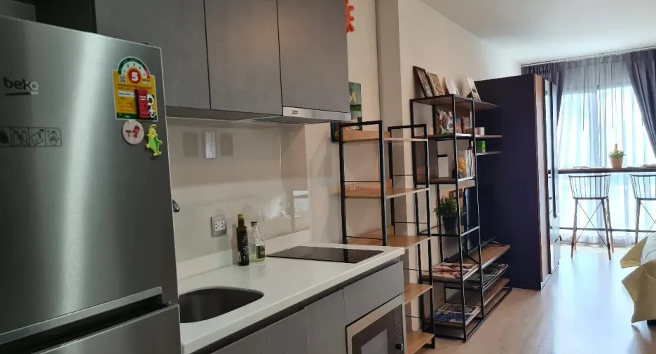 For sale and for rent studio condo in Ratchathewi, Bangkok